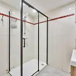 Modern 2br Flat - De Nice