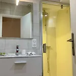 Riviera Apartment 3*