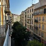 Charmant Studio Climatise En Plein Coeur De Nice