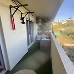 Olympie, Airport, Train And Tram Station Fully Equipped For 3 Peoples