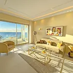 Sea Front Promenade Apartment Nice