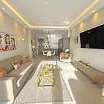 Sea Front Promenade Apartment *
