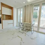 France 105 Super Centrale 2 Pers Wifi Ac