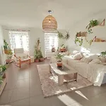 A 3 Min De La Promenade Des A Pieds 200m Homestay Nice