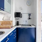 Apartment With Balcony & Pool -heart Of