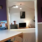 Cosy F1 Avec Grande Terrasse A 2 Pas Du Tramway