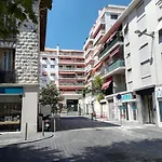 Cosy F1 Avec Grande Terrasse A 2 Pas Du Tramway