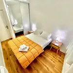 Riviera: Old Town Grand Near Promenade Apartment Nice
