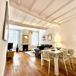 Riviera: Old Town Grand Near Promenade Apartment 3*