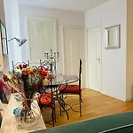 New ! Spacieux 2p Vieux-nice Calme Apartment