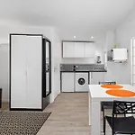 Renting - Penchienatti - Chic & Modern Urban Pearl Massena Old Apartment Nice
