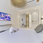 Apartment Hyper Centre - Charming Duplex - Luxury - Reversible Air Conditioning - 10 Mins From Place Massena *