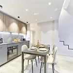 Apartment Hyper Centre - Charming Duplex - Luxury - Reversible Air Conditioning - 10 Mins From Place Massena Nice
