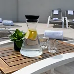 Nemea Arenas Aeroport Aparthotel 4*