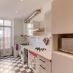 Lovely 2 Bedroom In With Balcony Apartment *