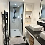 Elegant Flat With Ac, Heart Of Old Nice, Walking To The Beach! Nice