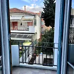 Joli 2 Pieces Avec Terrasse, Proche Mer