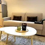 Joli 2 Pieces Avec Terrasse, Proche Apartment