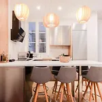 Apartment Old Town Place Rossetti Themed 2br Full Air Conditioning