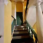 Apartment Proche Du Cours Saleya Et De La Plage, Dans Le Vieux Nice, Spacieux Et Climatise