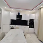 Apartment Cozy Downtown 2 Bedroom 1 Min 1 Min Tramway 10min Airport Air Conditionner