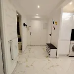 Cozy Downtown 2 Bedroom 1 Min 1 Min Tramway 10min Airport Air Conditionner *