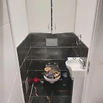 Apartment Cozy Downtown 2 Bedroom 1 Min 1 Min Tramway 10min Airport Air Conditionner