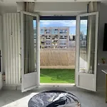 Apartment Cozy Downtown 2 Bedroom 1 Min 1 Min Tramway 10min Airport Air Conditionner *