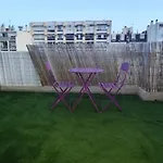 Cozy Downtown 2 Bedroom 1 Min 1 Min Tramway 10min Airport Air Conditionner