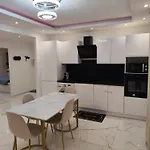Cozy Downtown 2 Bedroom 1 Min 1 Min Tramway 10min Airport Air Conditionner Apartment *
