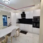 Apartment Cozy Downtown 2 Bedroom 1 Min 1 Min Tramway 10min Airport Air Conditionner *