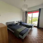 Beautiful Apartment Pool & Garage See View