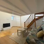 Tres Cosy, En Plein Centre-ville, Proximite Plage, Centre Apartment Nice