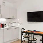 Les Oranges Five Stars Holidayhouse