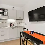 Les Oranges Five Stars Holidayhouse