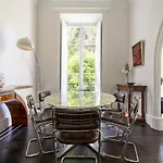 Carré d\'Or, superbe apartment sur jardin, élégant et ensoleillé