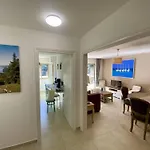 Apartment Ouest 2p Sea View, Pool, Quiet