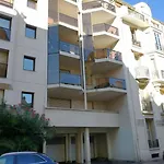 Rivoli- Quiet Apartment, Close To Negresco Nice