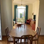 Apartment Wunderschoene In Jugendstilvilla Am Hafen