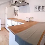 Floor - Apartment *
