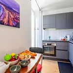Garibaldi Ap4447 By Riviera Homes Apartment *