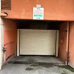 La Terrasse De Palais Des Arts