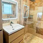 Apartment 3p 72m2 Climatise Vue Exceptionnelle Cathedrale St Nicolas Et