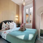 Apartment Renting - 8bonaparte - Architect Loft Luxury 4 Bedrooms View Place Du Pin