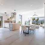 Cremat - Contemporaine - Piscine - Climatisation *