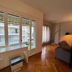 Cozy Flat In Central Nice
