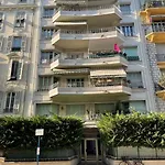 Cozy Flat In Central Nice