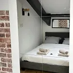 Hyper Centre Apartment