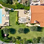 Villa De Prestige Vue Mer Panoramique Piscine Climatisation