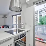Flat With Balcony 15min From Promenade Des